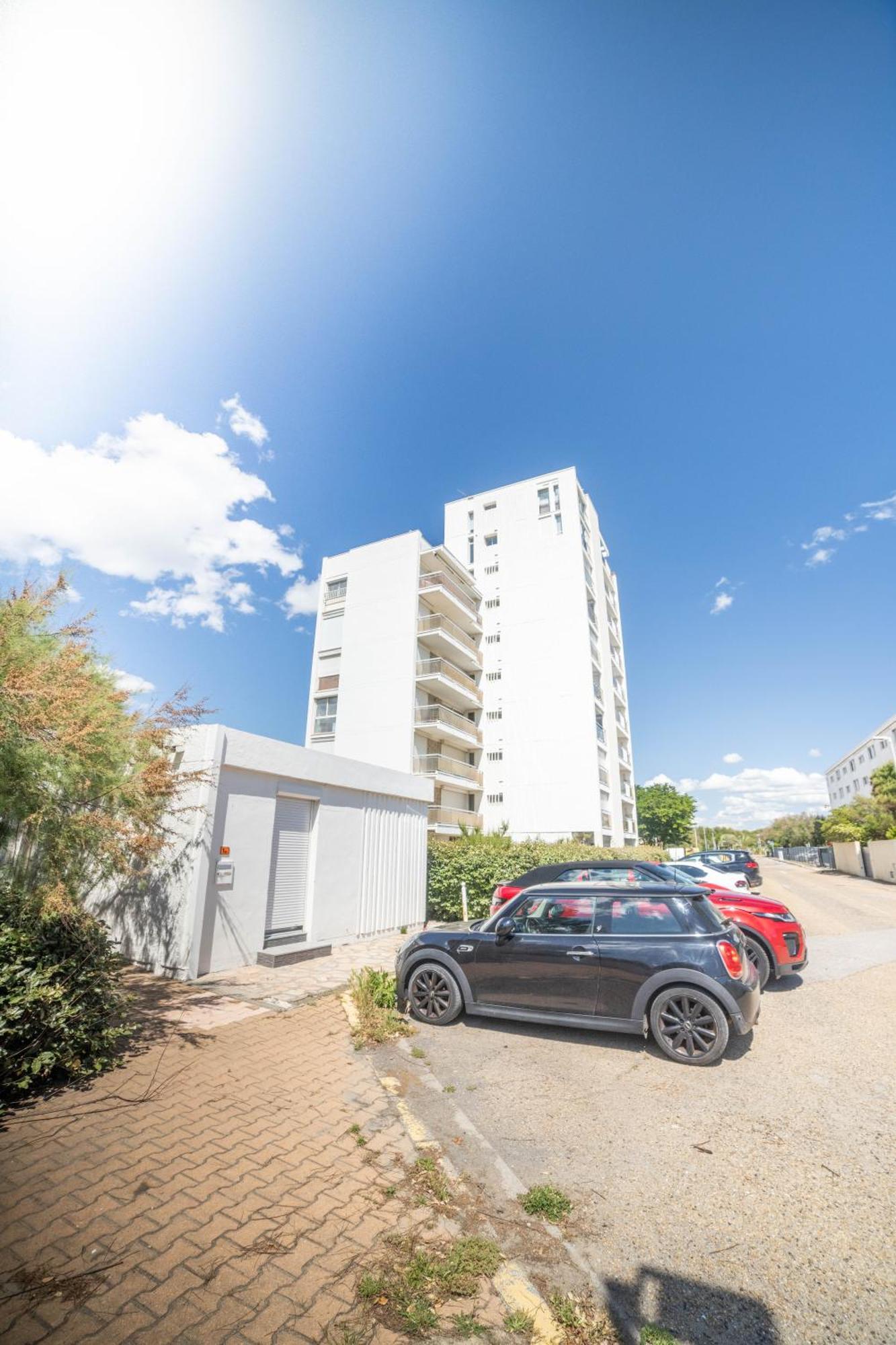 Le Calderini Appart - Face Plage Wifi Et Park Gratuit Calme - Resid Le Surcouf -Top Pros Servicesconciergerie La Grande Motte エクステリア 写真
